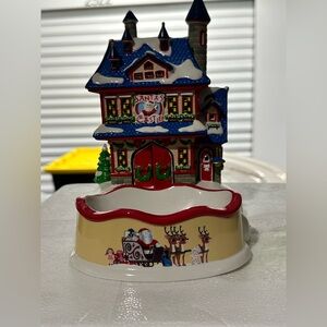 Department 56 Santa's Castle